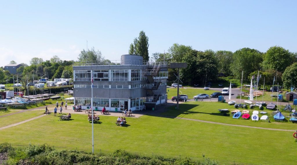 The sunny gardens of Grafham Water Sailing club