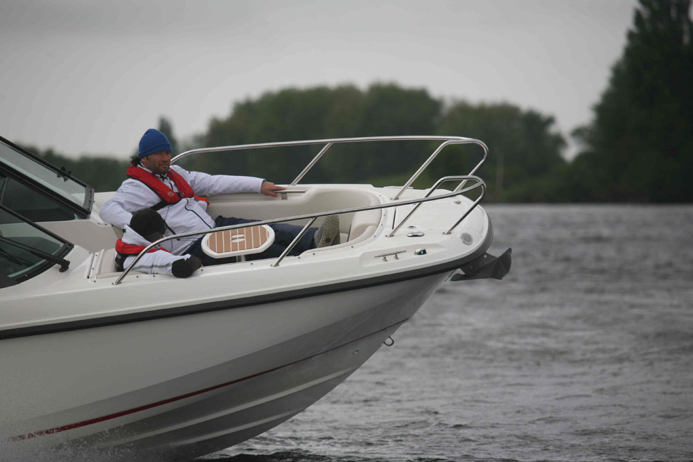 How to assess a boat's suitability during a sea trial