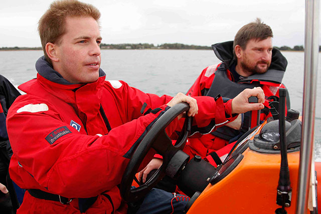 Tuition is a great way to find out whether powerboating is for you.