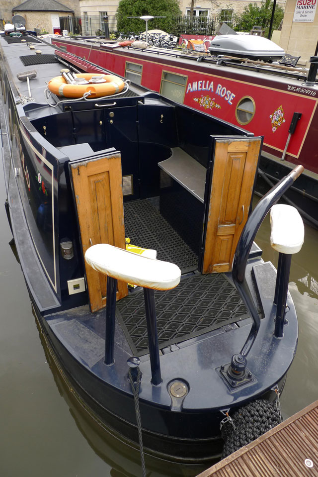 Narrowboat semi traditional stern