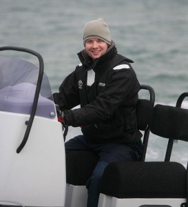 Brig Navigator 570 helm smile