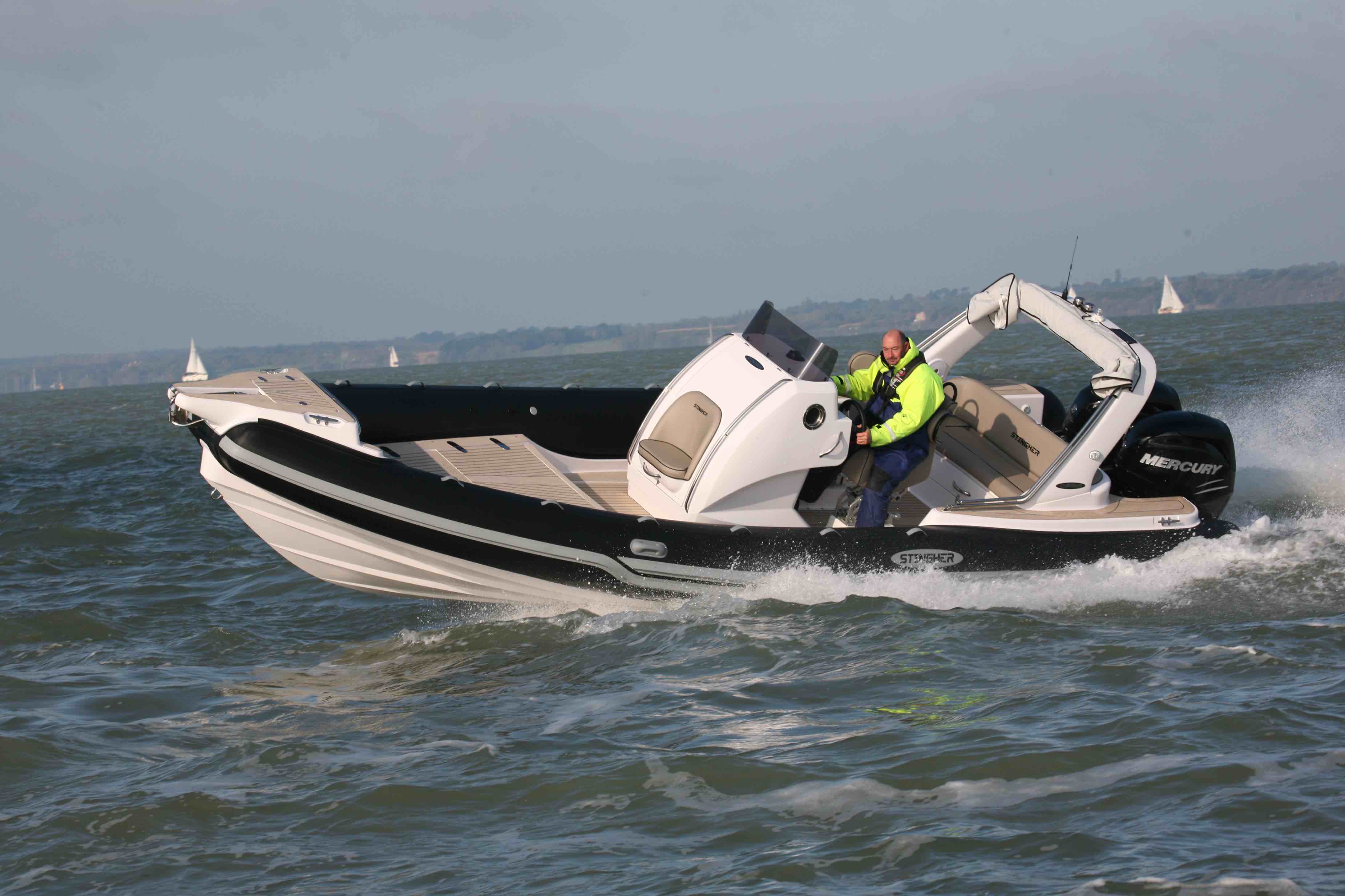 The twin-engined Stingher 800 is radically rapid but very user-friendly