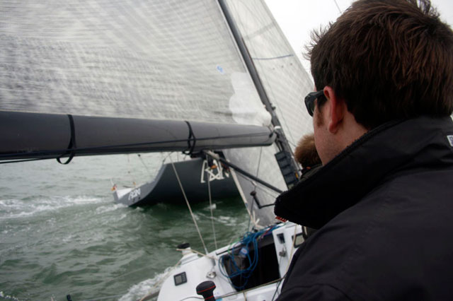 Sailing showing little tension in the leeward shrouds