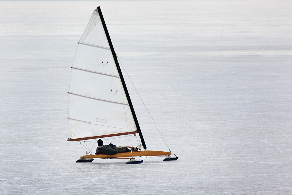 A DN Ice Yacht enjoying the freezing conditions. 