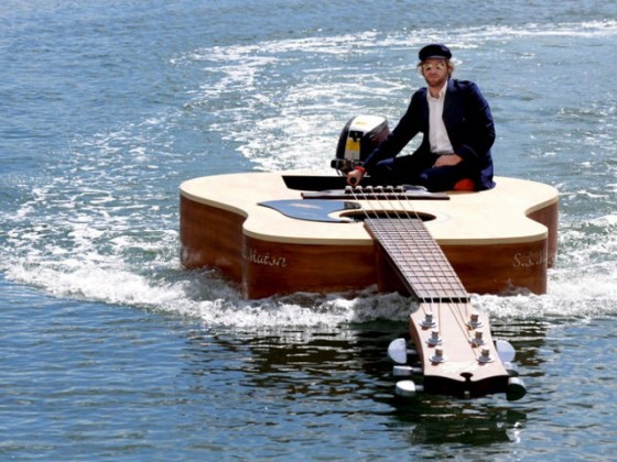 Guitar boat – homemade boats