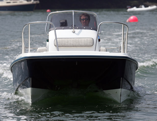 Boat stability: how to buy a stable boat