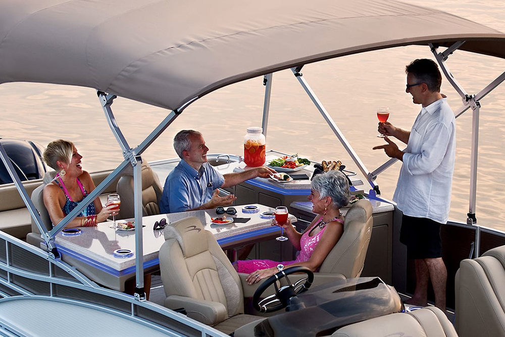Party boats: 5 essential items for fun afloat